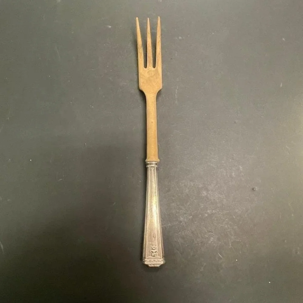 Antique Reed &‎ Barton 18th Century Sterling Silver Salad Fork Wooden Prongs WF1
